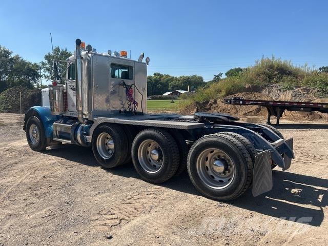 Peterbilt 379 Tractor Units