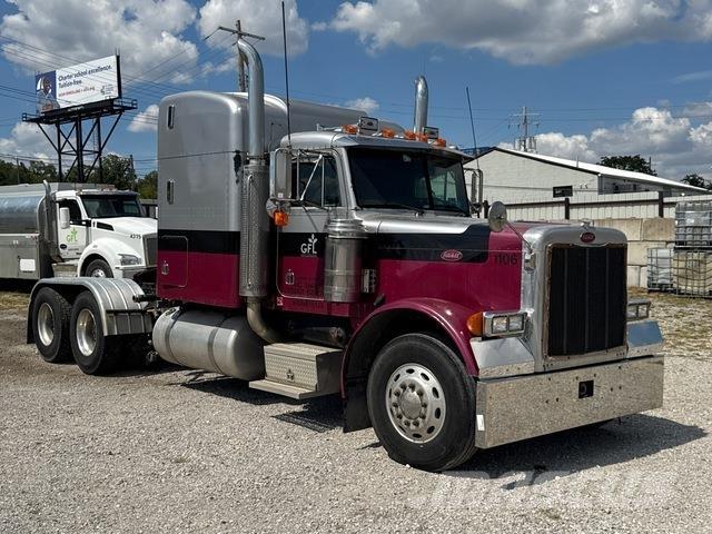 Peterbilt 379 Tractor Units