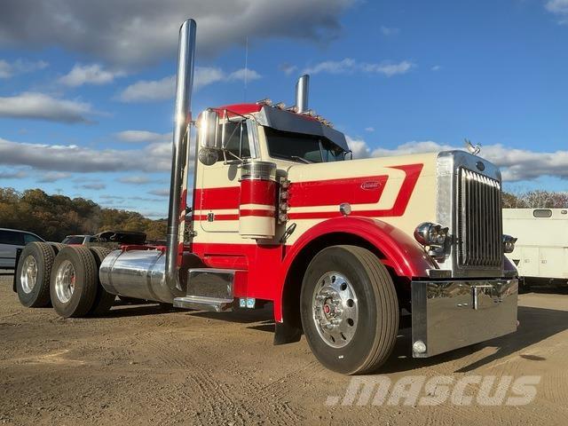 Peterbilt 379 Tractor Units