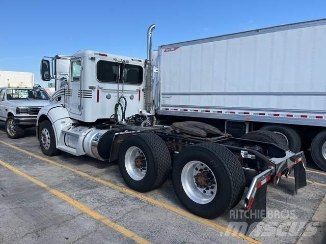 Peterbilt 384 Tractor Units