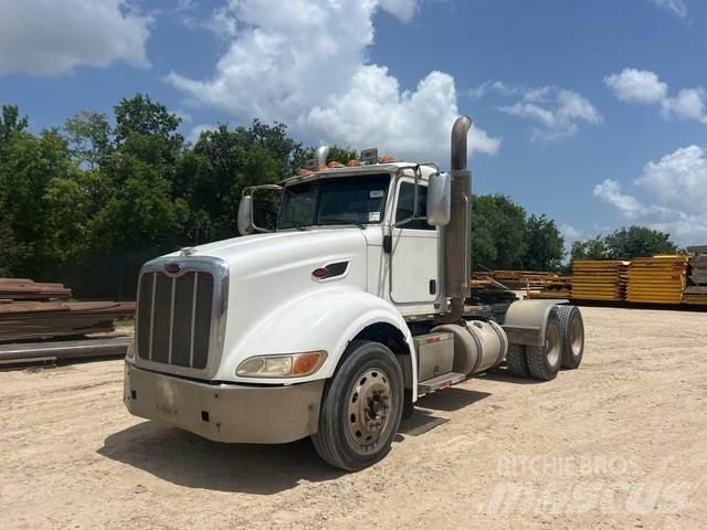 Peterbilt 386 Tractor Units