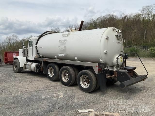 Peterbilt 389 Combi / vacuum trucks