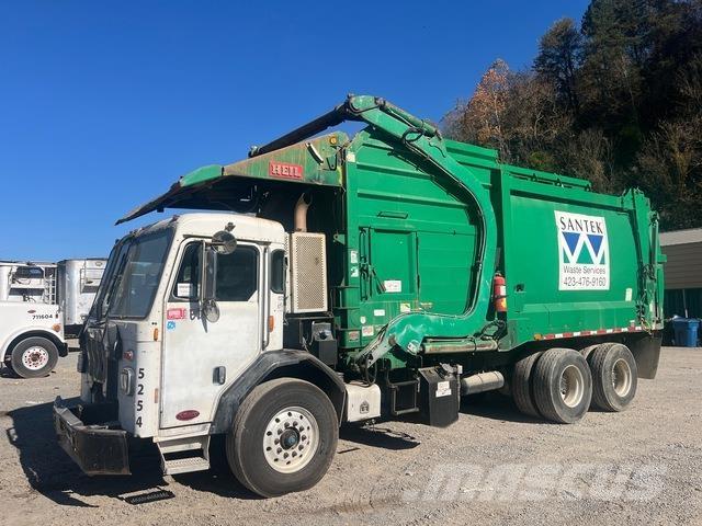 Peterbilt 520 Waste trucks