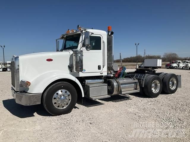 Peterbilt 567 Tractor Units