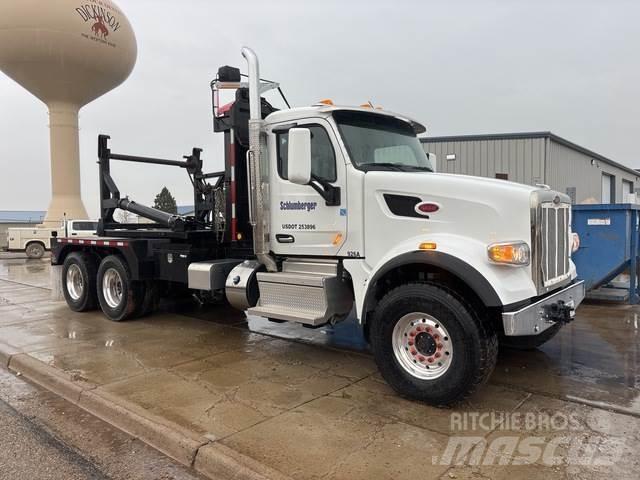 Peterbilt 567 Construction - Others
