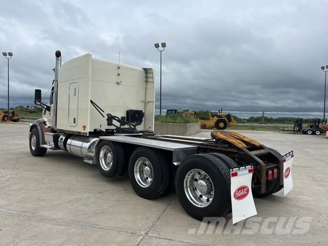 Peterbilt 567 Tractor Units