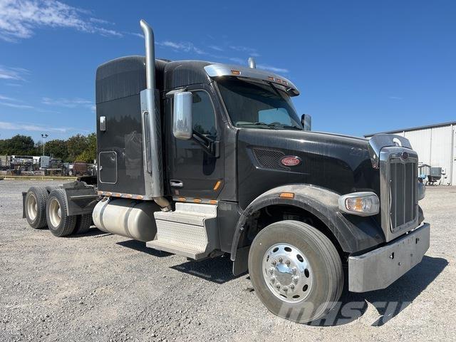 Peterbilt 567 Tractor Units