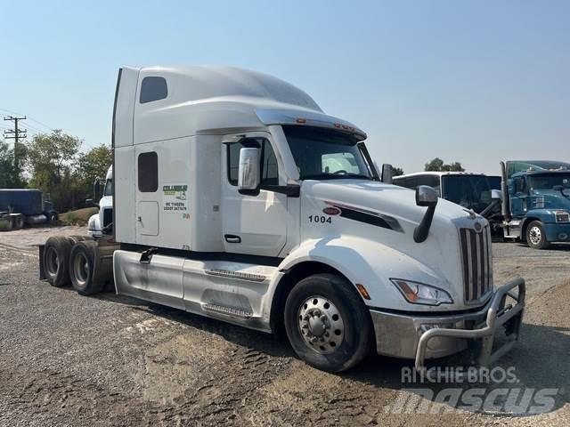 Peterbilt 579 Tractor Units