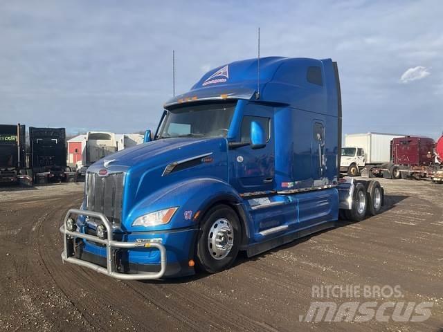 Peterbilt 579 Tractor Units