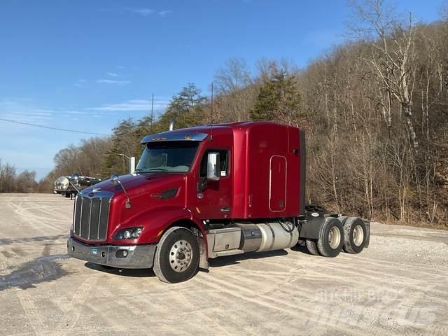 Peterbilt 579 Tractor Units