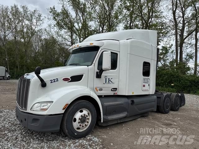 Peterbilt 579 Tractor Units