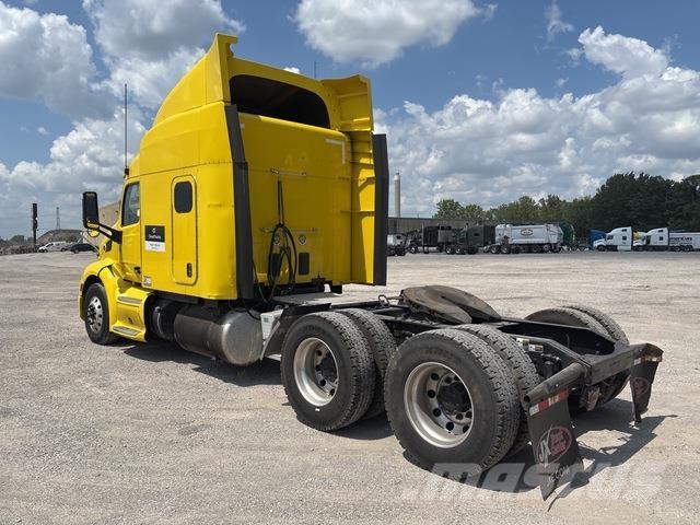 Peterbilt 579 Tractor Units