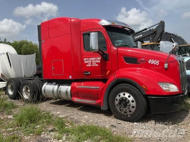 Peterbilt 579 Tractor Units