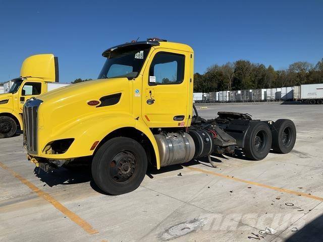 Peterbilt 579 Tractor Units