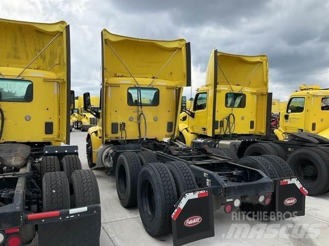 Peterbilt 579 Tractor Units