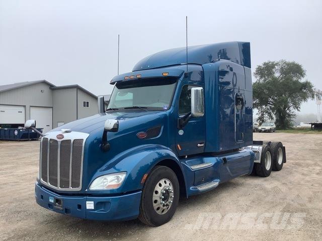 Peterbilt 579 Tractor Units