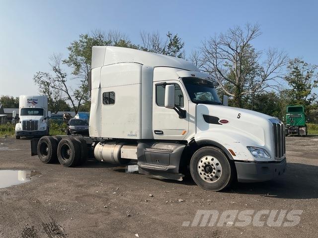 Peterbilt 579 Tractor Units
