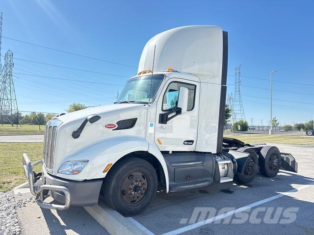 Peterbilt 579 Tractor Units
