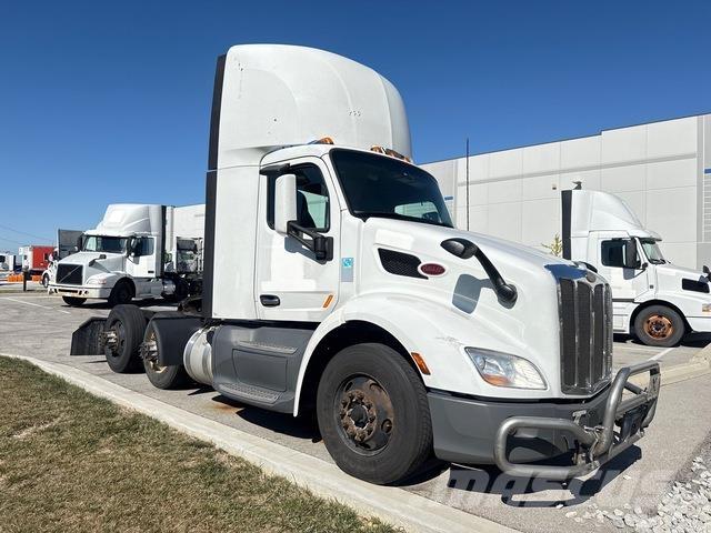 Peterbilt 579 Tractor Units