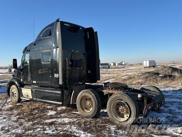 Peterbilt 587 Tractor Units