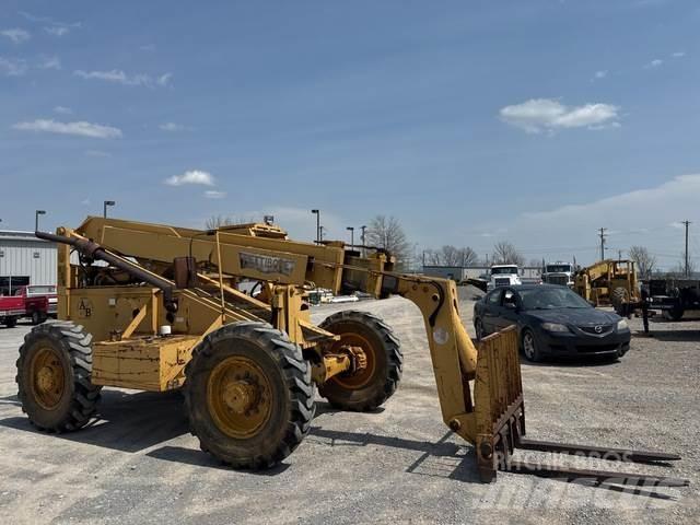 Pettibone 636 Telescopic handlers