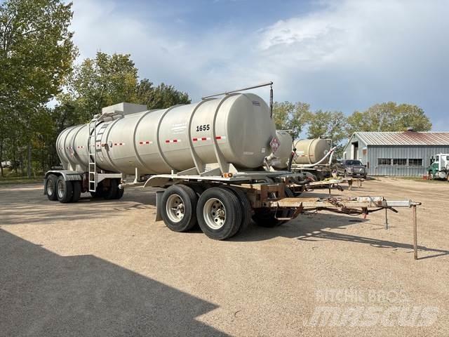 Polar MC407 Tanker trailers