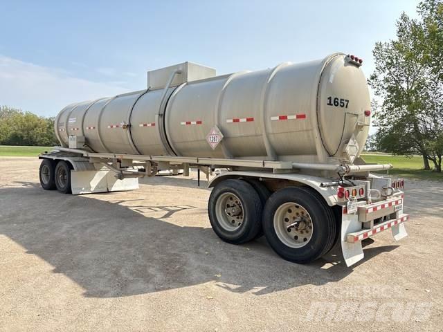 Polar MC407 Tanker trailers