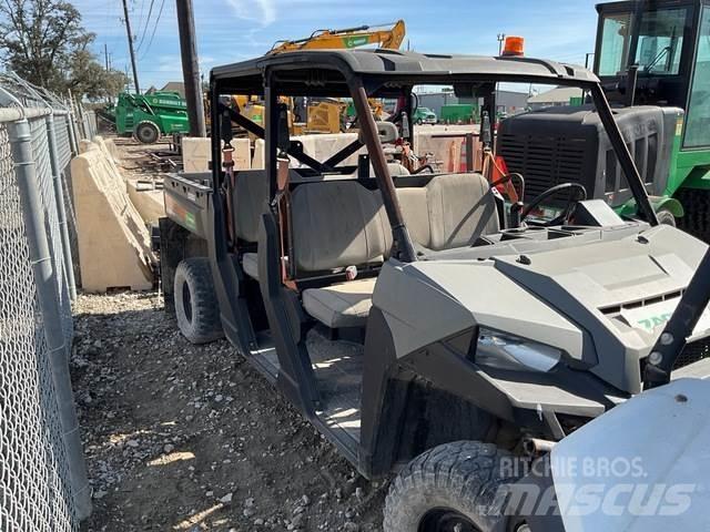 Polaris Crew Utility machines