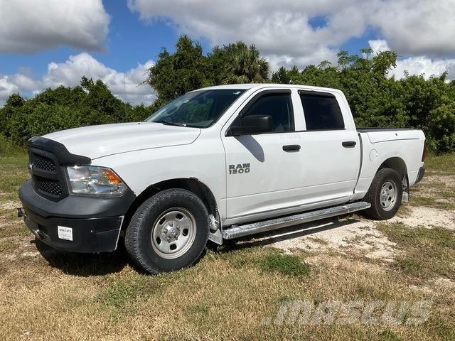 RAM 1500 Pick up/Dropside