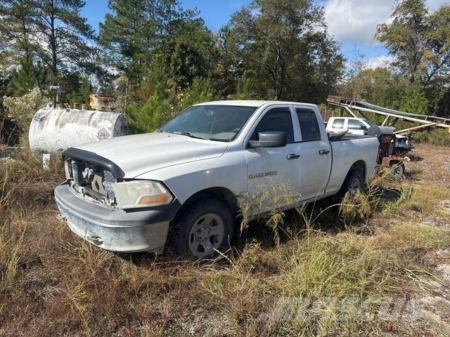 RAM 1500 Pick up/Dropside