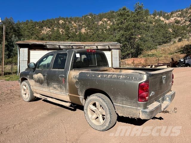 RAM 1500 Pick up/Dropside