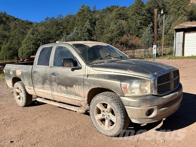 RAM 1500 Pick up/Dropside