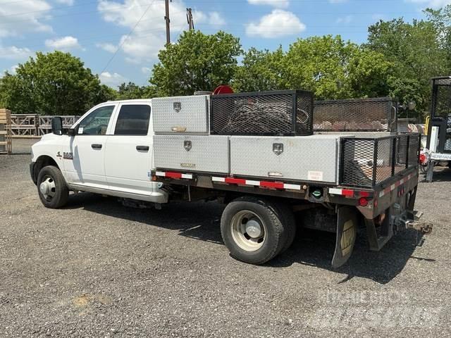 RAM 3500 Flatbed / Dropside trucks