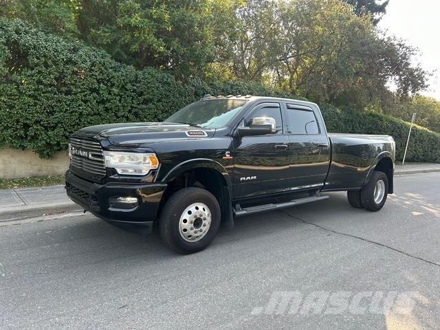 RAM 3500 Pick up/Dropside