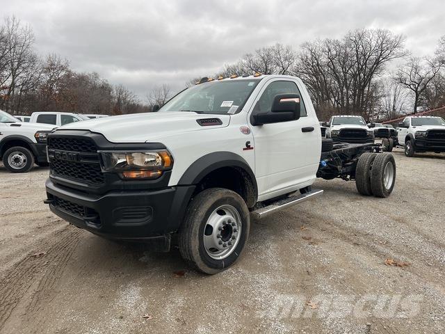 RAM 5500 Cabins and interior