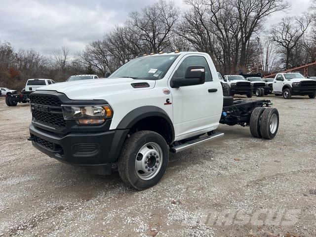 RAM 5500 Cabins and interior
