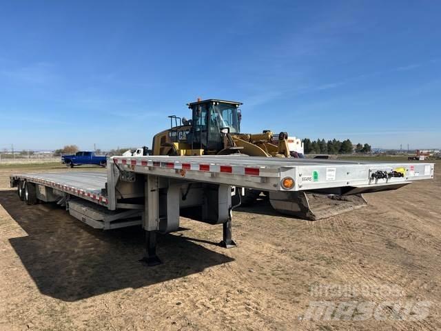 Reitnouer  Low loaders