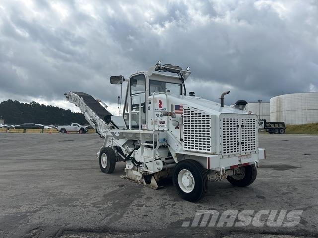 Roadtec CB100 Indoor sweepers