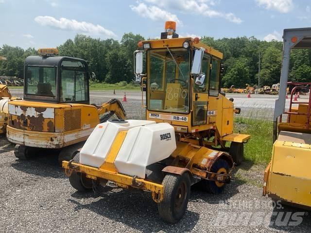 Rosco RB48 Indoor sweepers