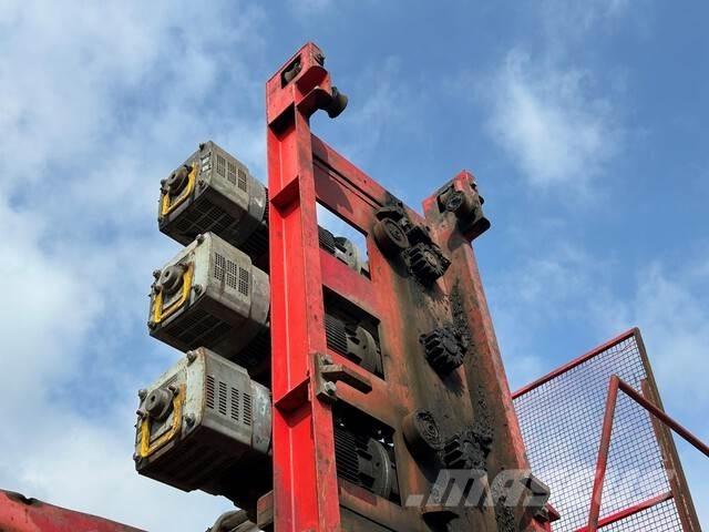 SAJ 9 Construction - Others