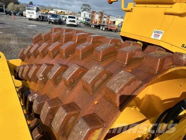 Sakai SV400TF Single drum rollers