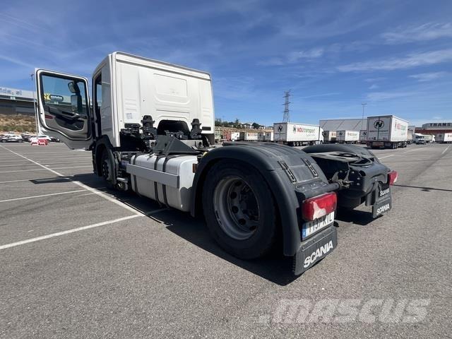 Scania P410 Tractor Units
