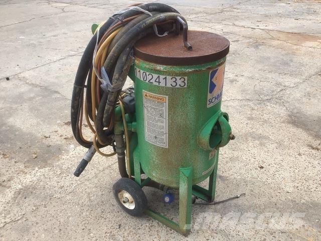 Schmidt 3.5CF Construction - Others
