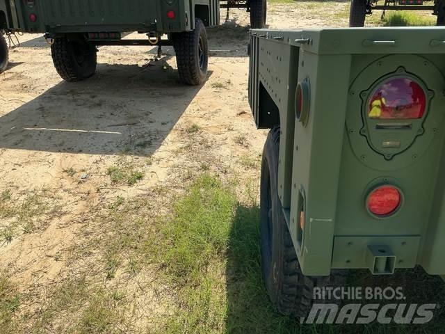 Schutt M1102 Other trailers