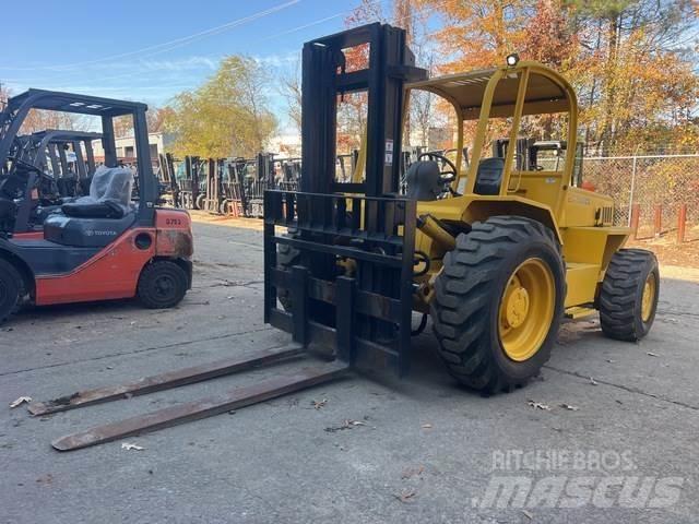 Sellick S80 Rough terrain trucks