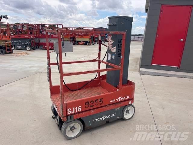 SkyJack SJ16 Vertical mast lifts