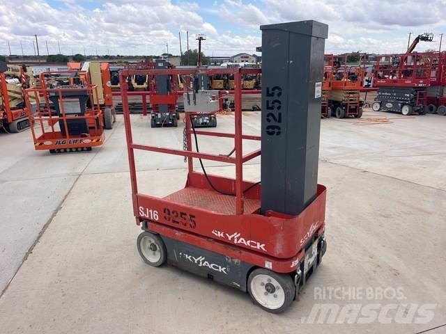 SkyJack SJ16 Vertical mast lifts