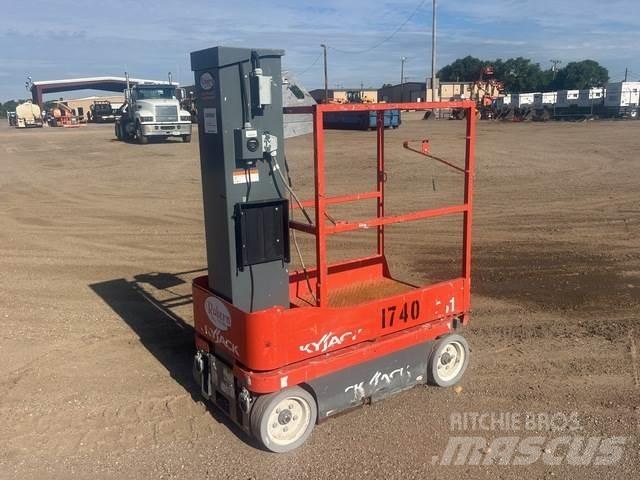 SkyJack SJ16 Vertical mast lifts