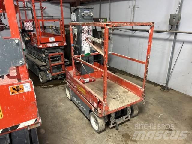 SkyJack SJ16 Vertical mast lifts