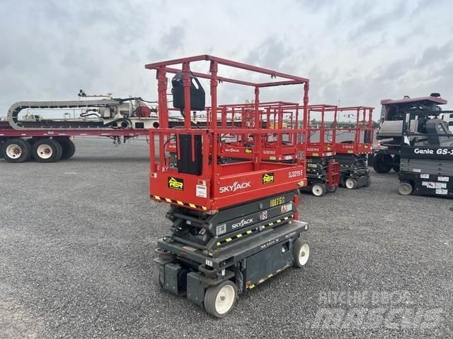 SkyJack SJ3219 Scissor lifts